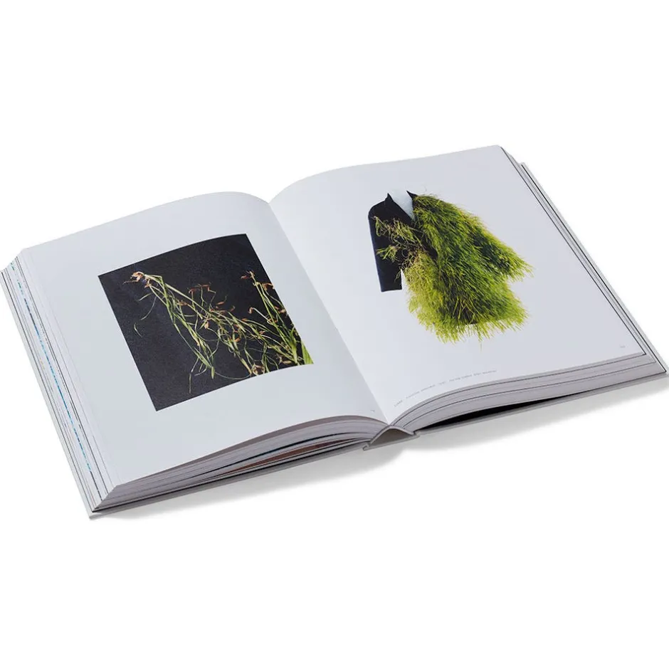 The Met Store Coffee Table Books|Met Publications*Sleeping Beauties: Reawakening Fashion